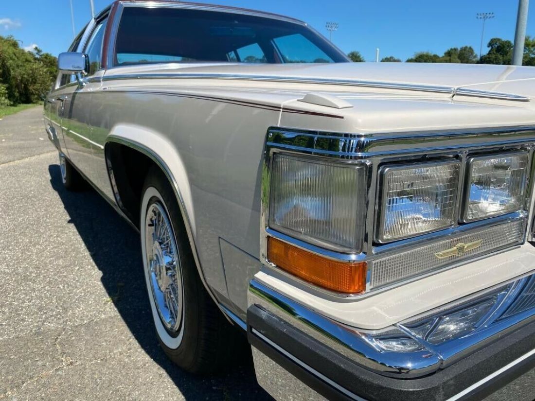 1984 Cadillac Fleetwood - photo 5