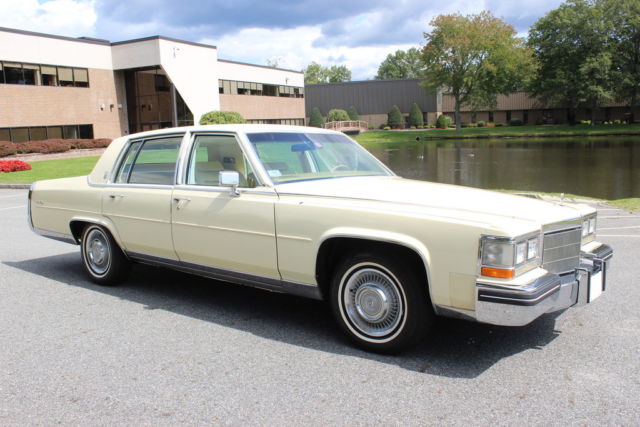 1984 Cadillac Brougham Fleetwood - photo 5