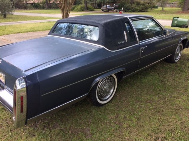 1984 Cadillac Fleetwood Brougham Coupe - photo 6