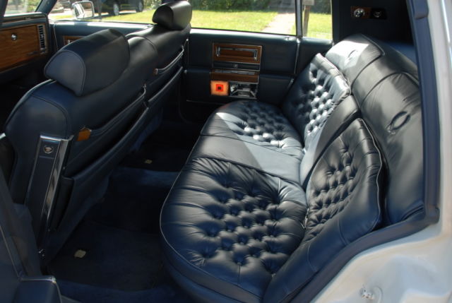 1984 Cadillac Brougham - photo 8