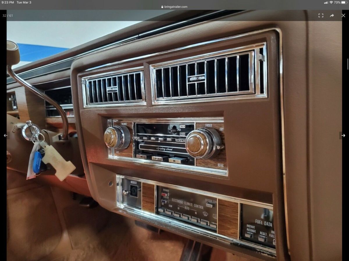 1984 Cadillac Fleetwood Brougham d’Elegance - photo 12