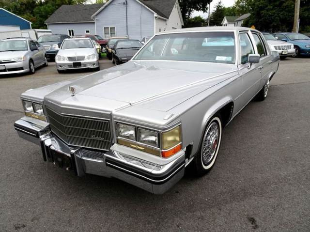1984 Cadillac Fleetwood Brougham Sedan 4-Door