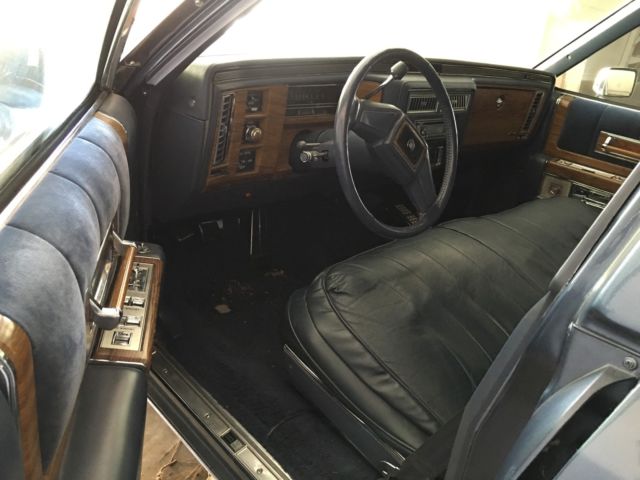 1984 Cadillac Fleetwood - photo 4