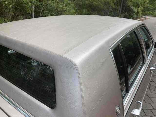 1984 Cadillac Fleetwood BROUGHAM - photo 11