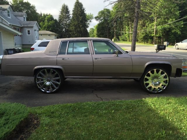 1984 Cadillac DeVille - photo 11