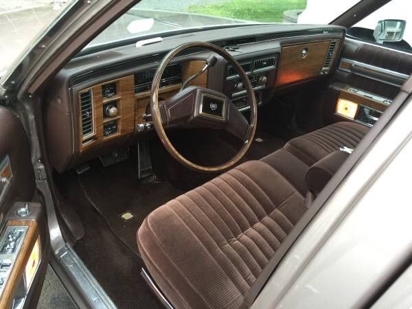 1984 Cadillac DeVille - photo 8
