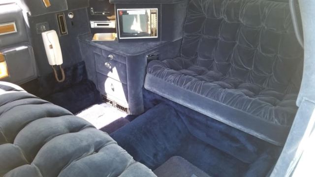 1984 Cadillac DeVille - photo 9