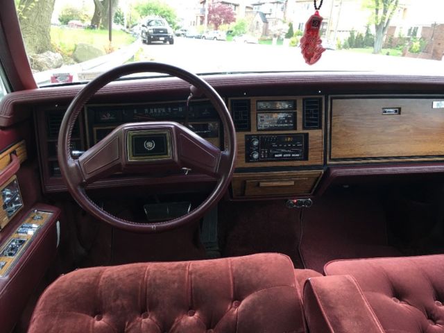 1984 Cadillac Seville Base Sedan 4-Door - photo 8