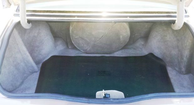 1984 Cadillac Seville Elegante - photo 5