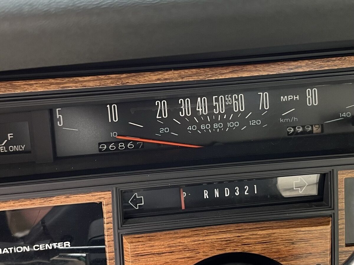 1984 Cadillac Seville - photo 13