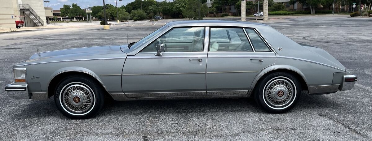 1984 Cadillac Seville - photo 3