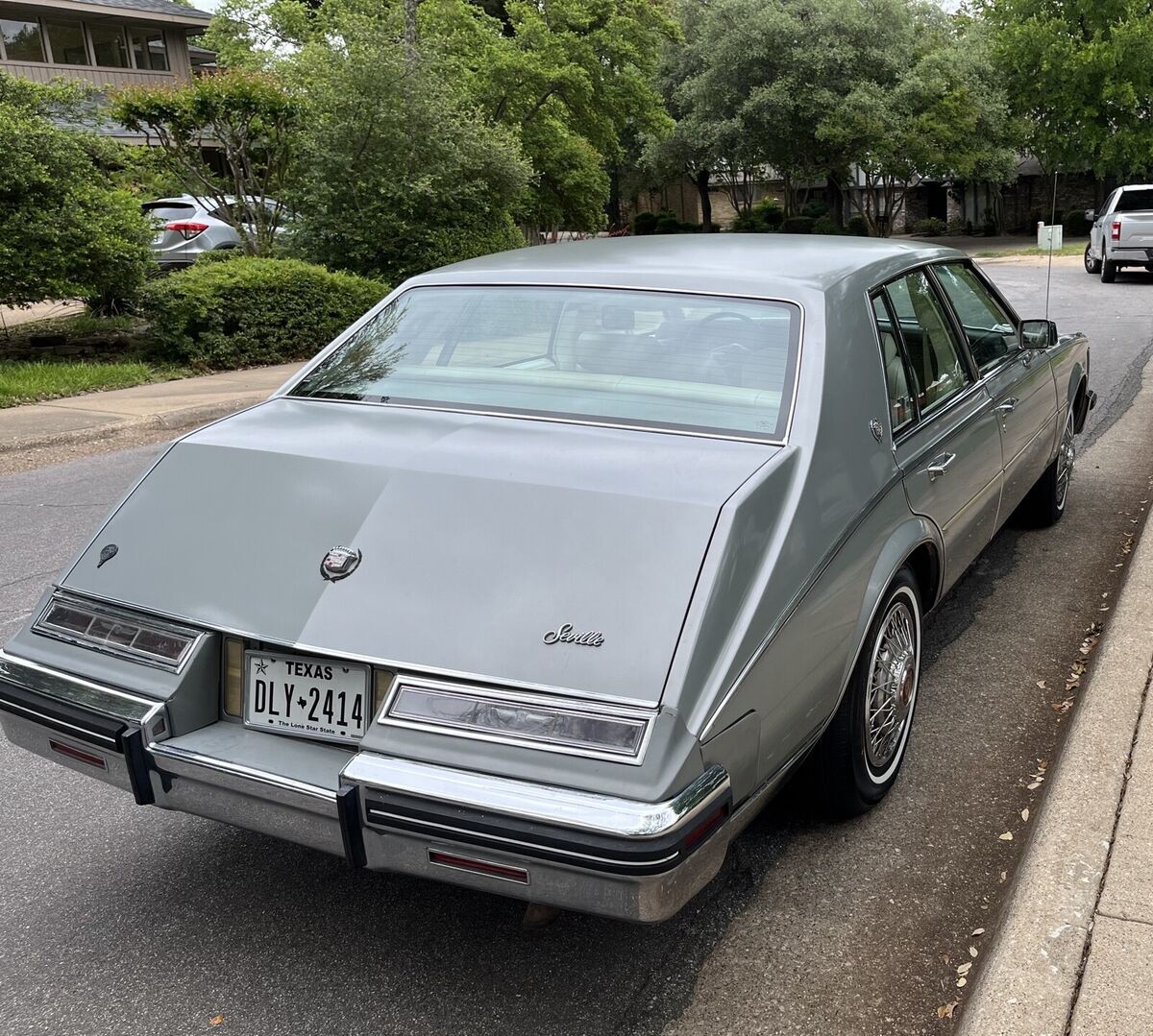 1984 Cadillac Seville - photo 9