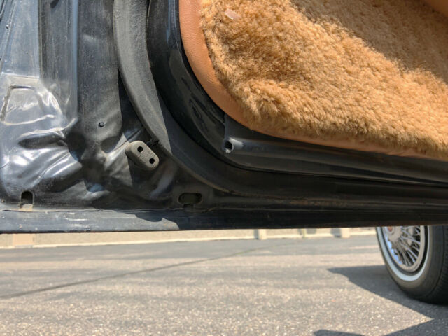 1984 Cadillac Seville - photo 11