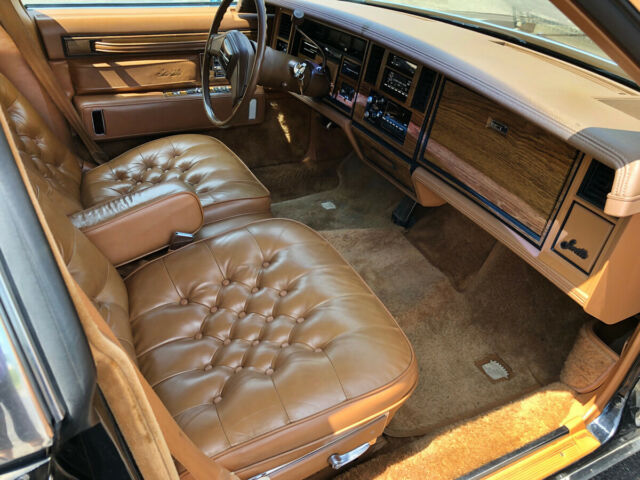 1984 Cadillac Seville - photo 9