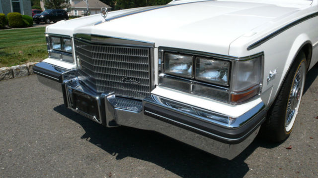 1984 Cadillac Seville Base Sedan 4-Door - photo 7