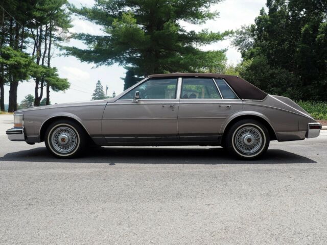 1984 Cadillac Seville Roadster Leather Clean Car - photo 6