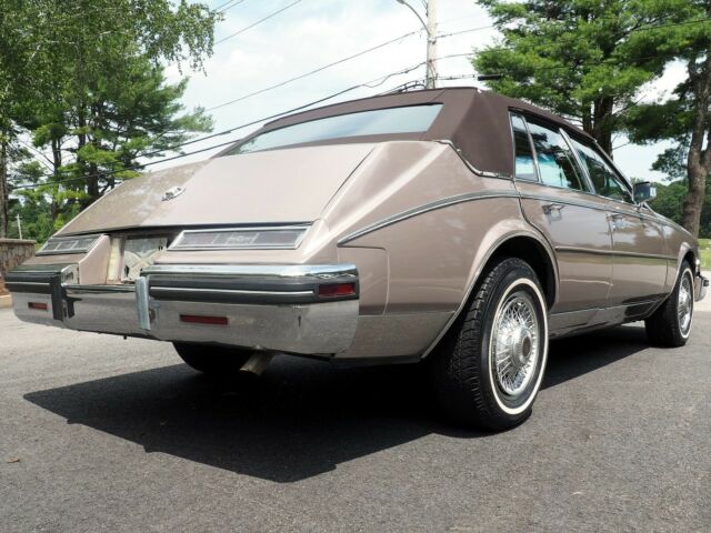 1984 Cadillac Seville Roadster Leather Clean Car - photo 7