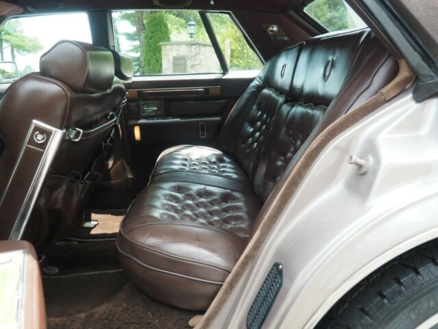 1984 Cadillac Seville Roadster Leather Clean Car - photo 9