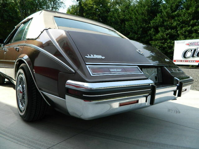 1984 Cadillac Seville LOW MILES - photo 11