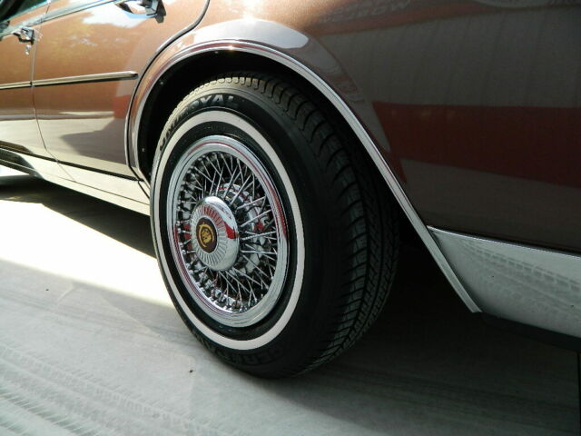 1984 Cadillac Seville LOW MILES - photo 12