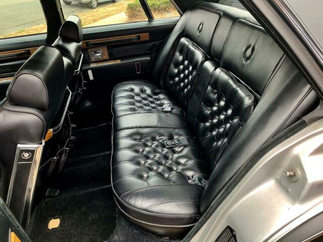 1984 Cadillac Seville - photo 11