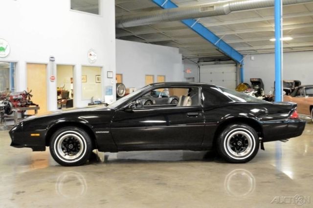 1984 Chevrolet Camaro Sport - photo 4