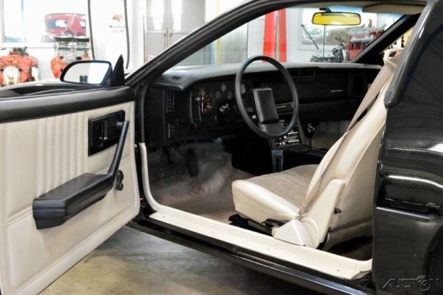 1984 Chevrolet Camaro Sport - photo 9