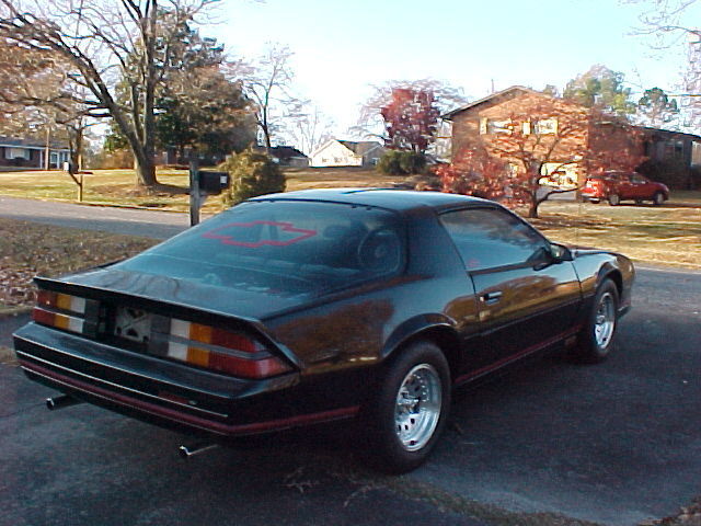1984 Chevrolet Camaro - photo 2