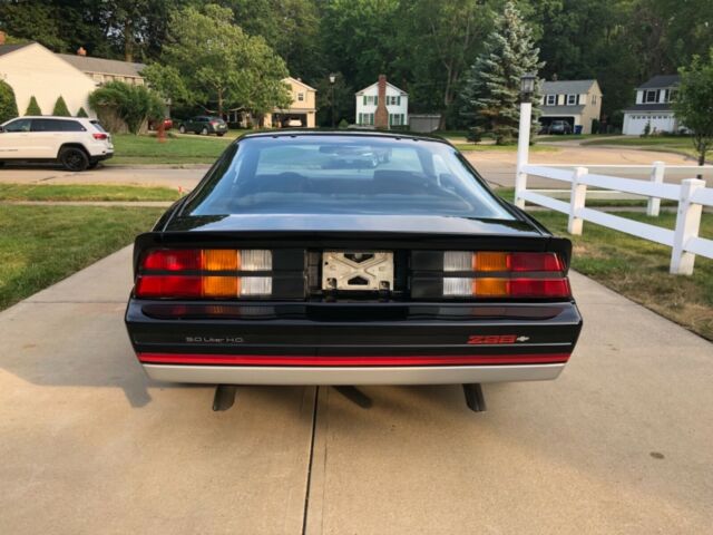 1984 Chevrolet Camaro Z-28 - photo 4