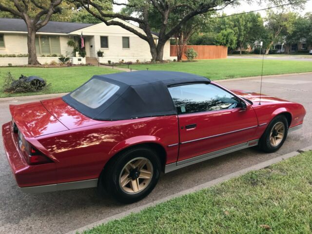 1984 Chevrolet Camaro Z28 - photo 9