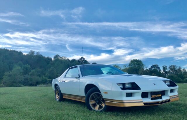 1984 Chevrolet Camaro Z-28 - photo 13