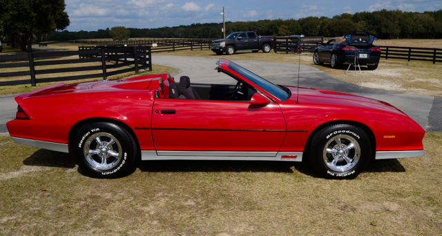 1984 Camaro Z28 Two Seater Hartop Convertible one of 200 made 1984 Chevrolet Camaro