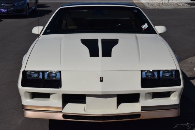 1984 Chevrolet Camaro 1984 Chevrolet Camaro Z/28 V8 One Owner, 48K MILES - photo 6