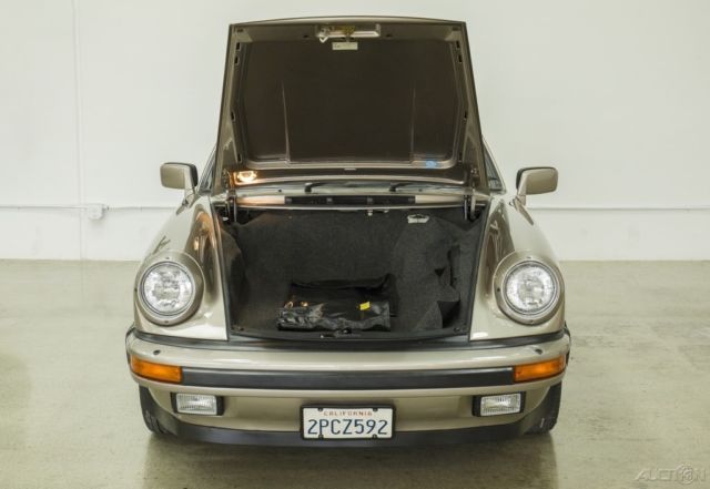 1984 Porsche 911 Carrera Coupe - photo 13