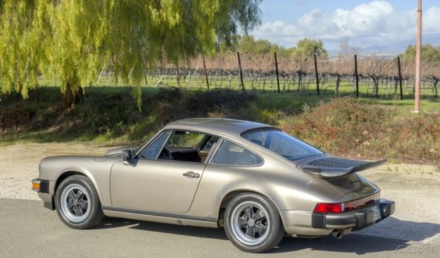 1984 Porsche 911 Carrera Coupe - photo 3
