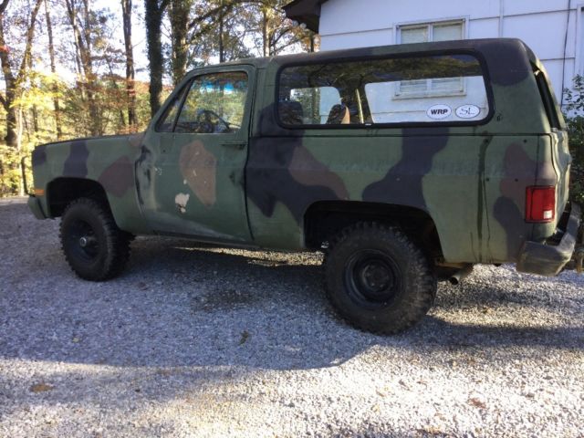 1984 Chevrolet Blazer CUCV 4 wheel drive 1984 Chevrolet C/K Pickup 3500 CUCV