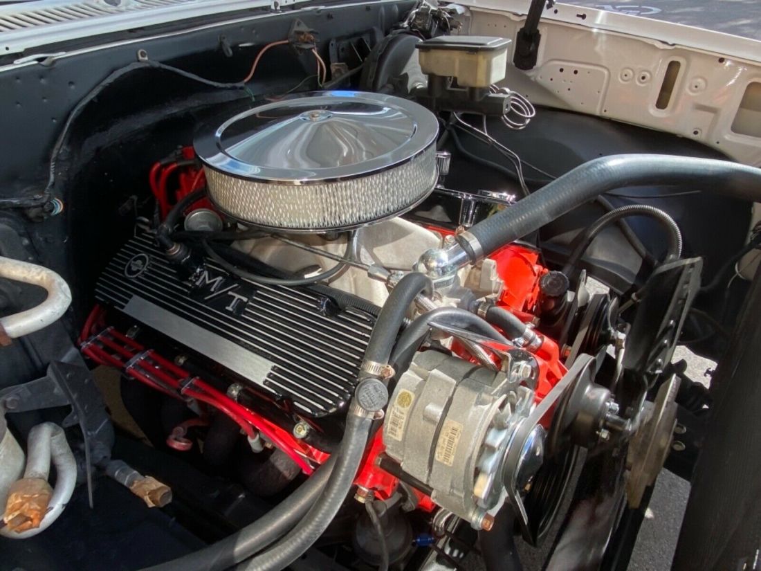 1984 Chevrolet C-10 - photo 3