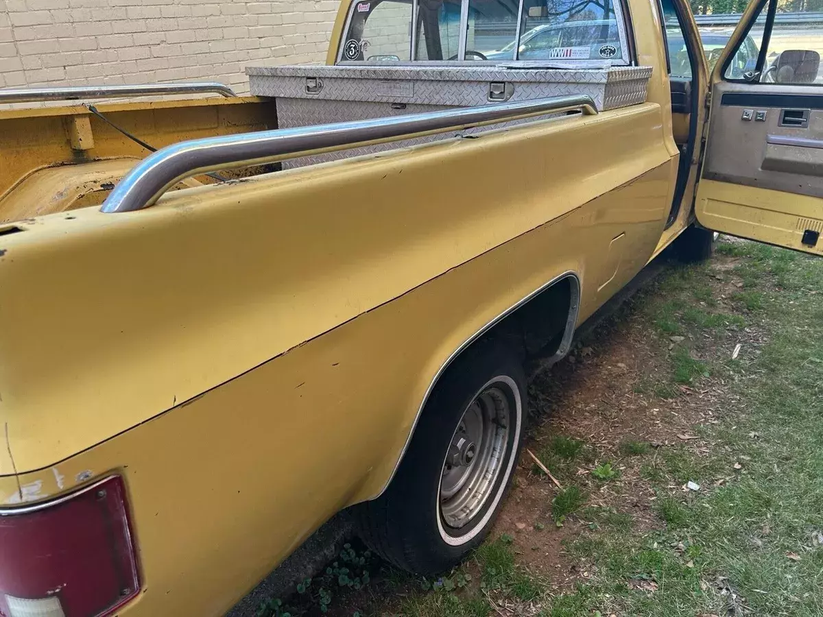 1984 Chevrolet C-10 Yellow 1984 Chevrolet C-10