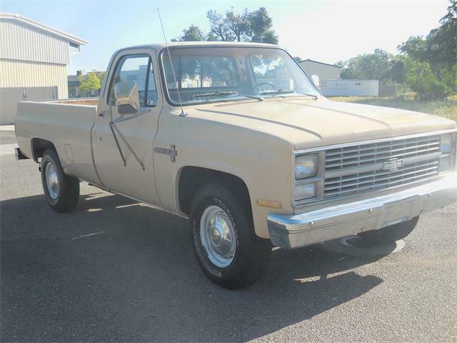 1984 Chevrolet C-10 Custom Deluxe - photo 8