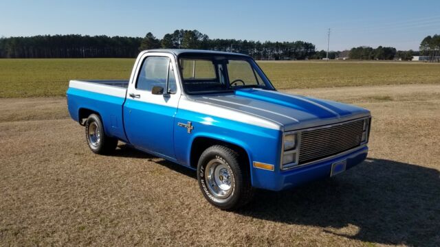 1984 Chevrolet C10 Custom Short bed Pickup Truck Chevy Scottsdale Silverado 1984 Chevrolet C-10 Scottsdale Short Bed