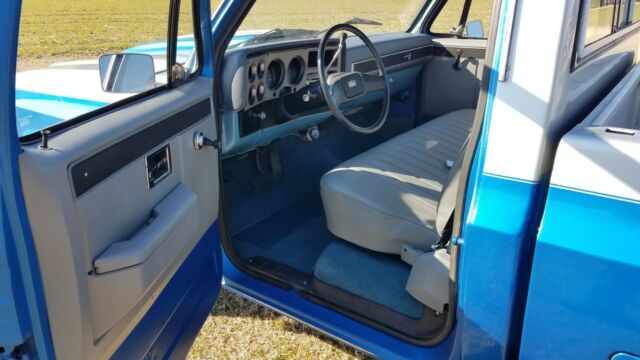 1984 Chevrolet C-10 Scottsdale Short Bed - photo 12