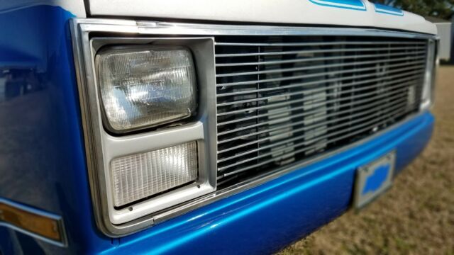 1984 Chevrolet C-10 Scottsdale Short Bed - photo 8