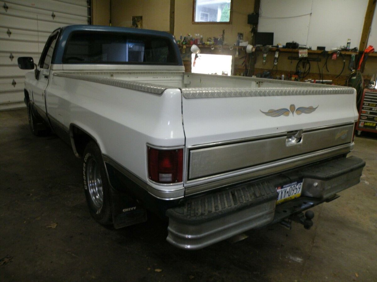 1984 Chevrolet C-10 - photo 12