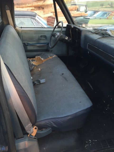 1984 Chevrolet C-10 - photo 11