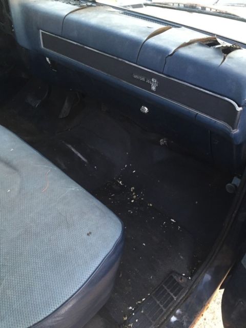 1984 Chevrolet C-10 - photo 12