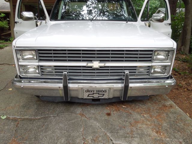1984 Chevrolet C-10 Silverado - photo 3