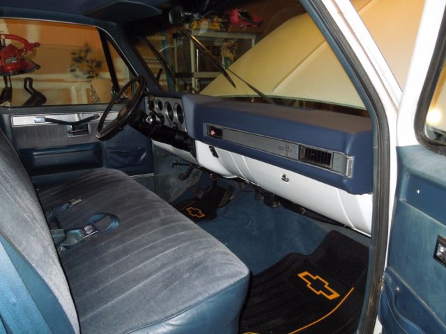 1984 Chevrolet C-10 Silverado - photo 8