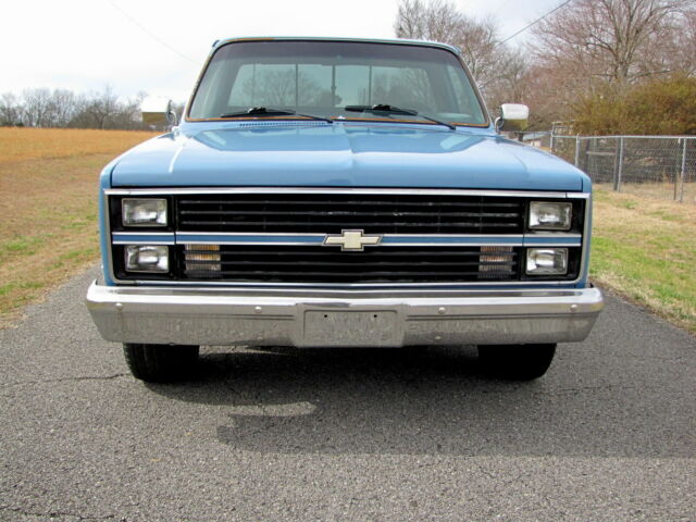 1984 Chevrolet C-10 silverado - photo 3
