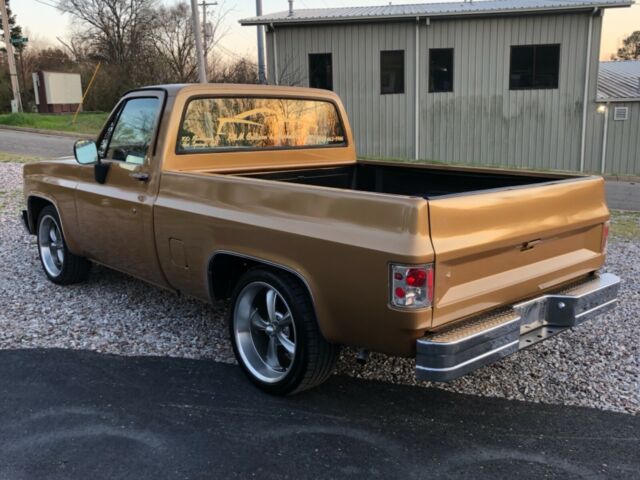1984 Chevrolet C-10 - photo 4