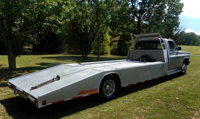 1984 Chevrolet C/K Pickup 3500 car hauler - photo 8